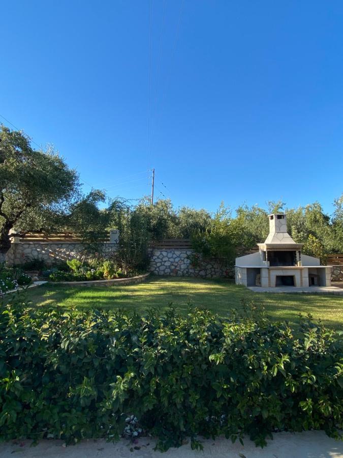 Villa Serenity Agia Marina  Exterior photo
