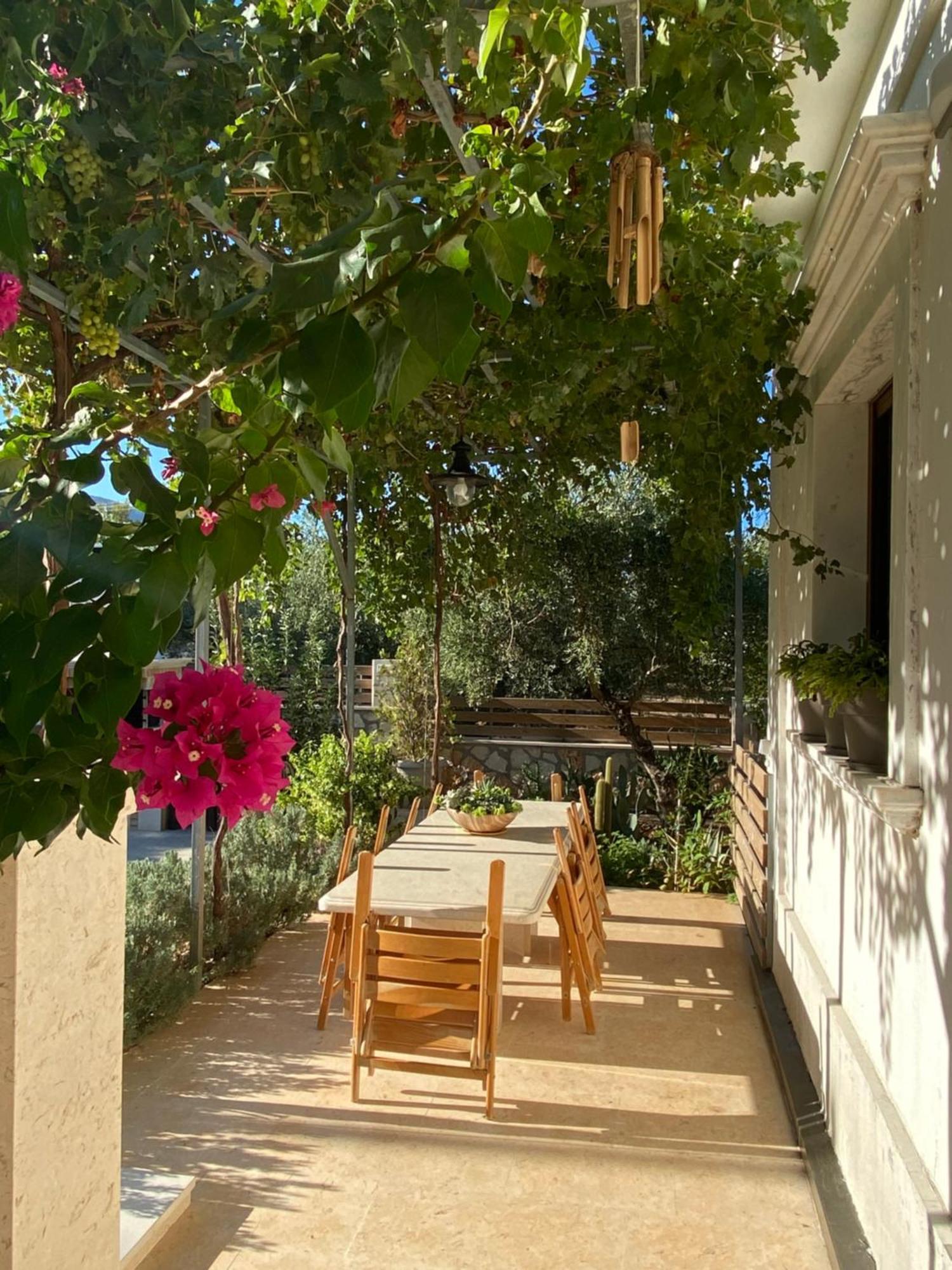 Villa Serenity Agia Marina  Exterior photo